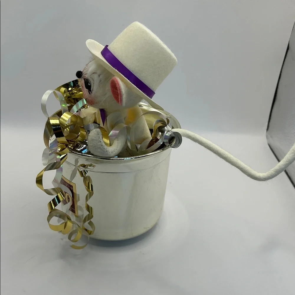 Vintage Annalee 2000 Mouse in Silver Champagne Bucket